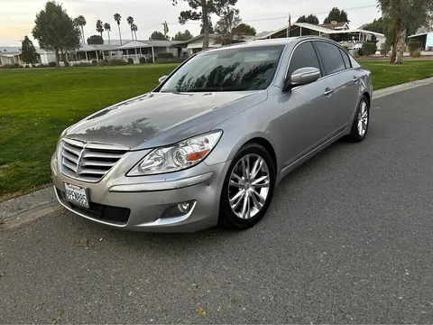 2010 Hyundai Genesis 4.6 Sedan