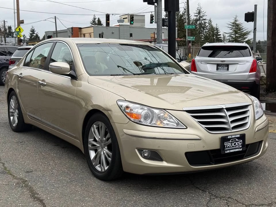 2010 Hyundai Genesis - Image 7 of 20