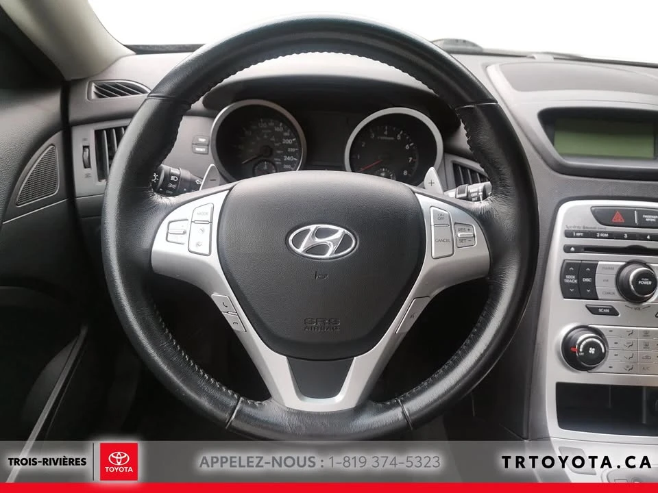 2010 Hyundai Genesis - Image 18 of 20