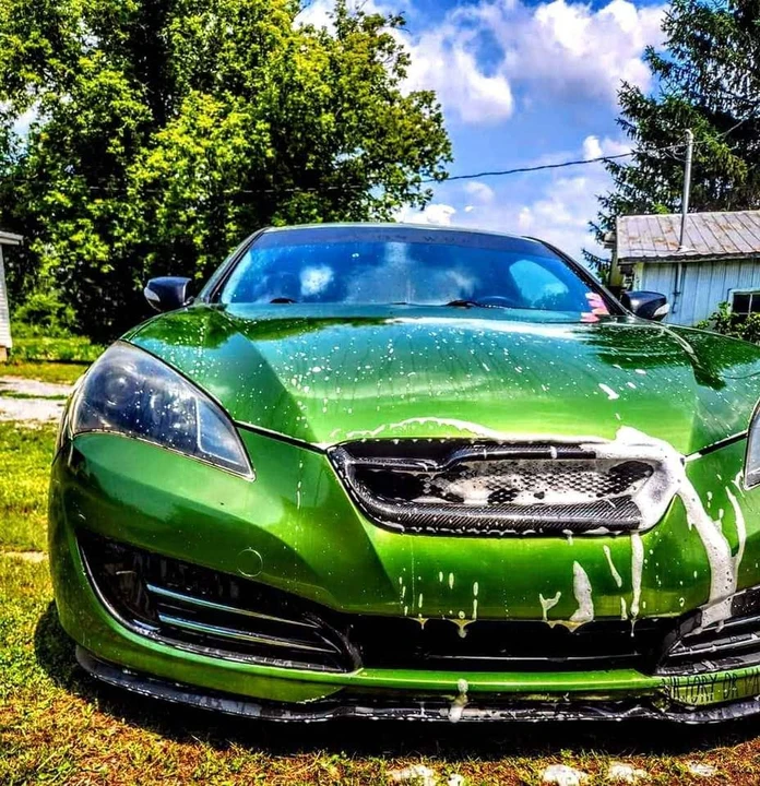 2010 Hyundai Genesis Coupe - Image 4 of 5