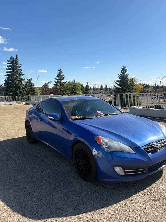 2010 Hyundai Genesis Coupe - Image 7 of 14