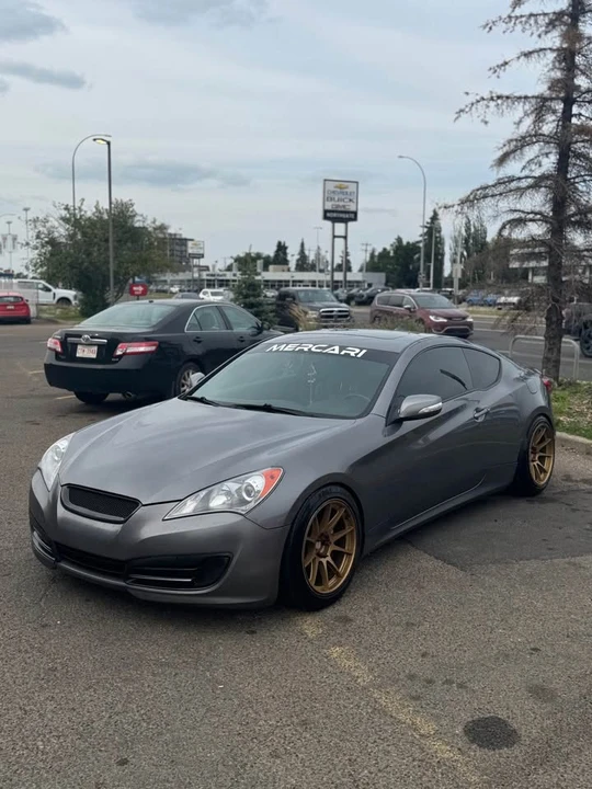 2010 Hyundai Genesis Coupe - Image 6 of 7