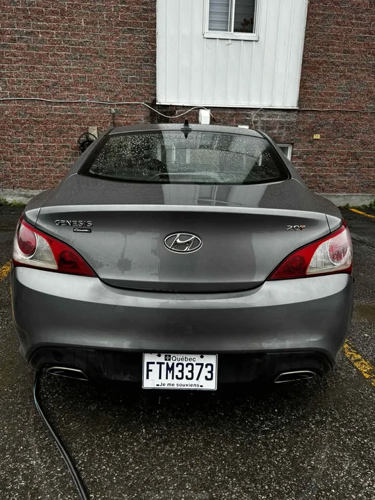 2010 Hyundai Genesis Coupe - Image 3 of 7