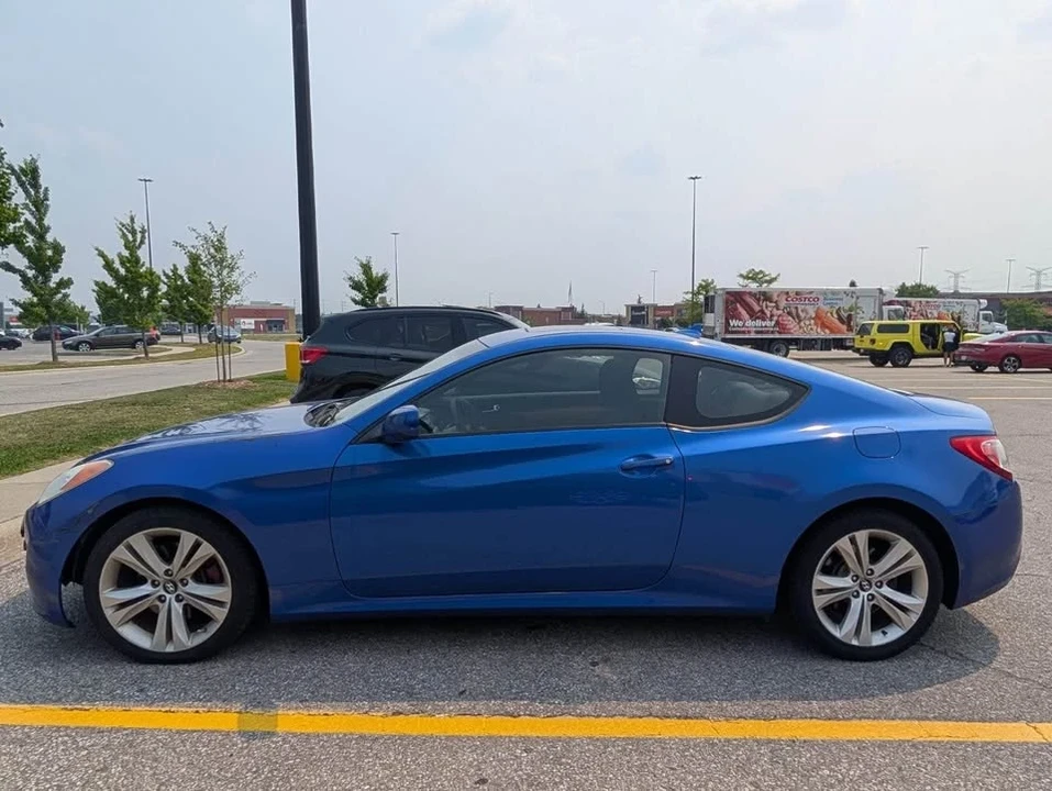 2010 Hyundai Genesis Coupe - Image 5 of 7