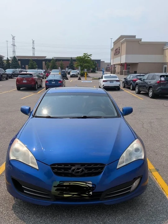 2010 Hyundai Genesis Coupe - Image 6 of 7