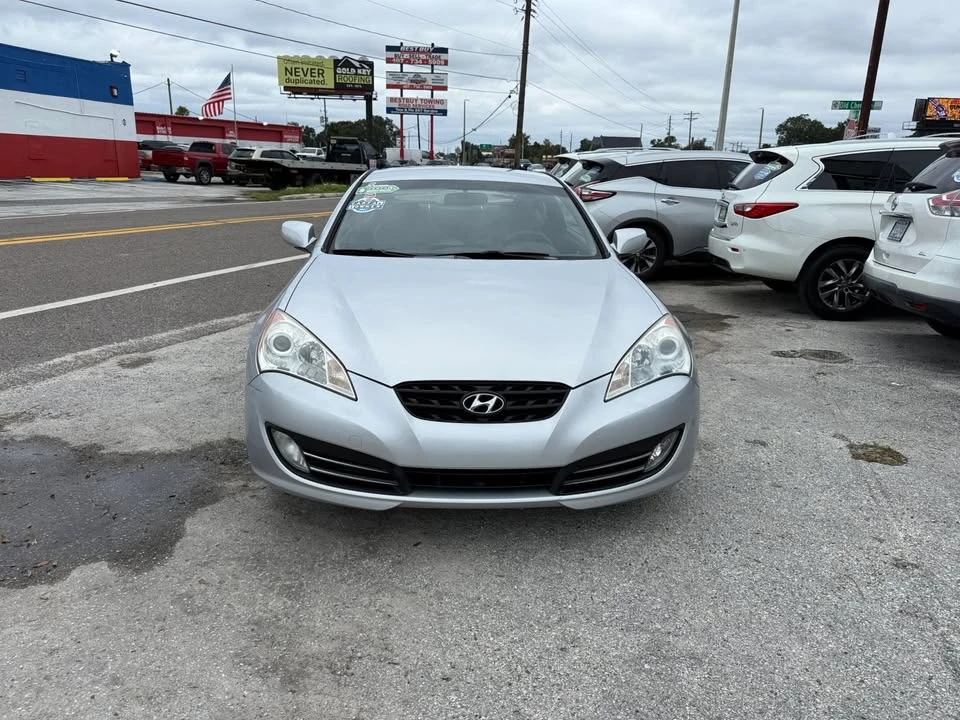 2010 Hyundai Genesis Coupe - Image 2 of 17