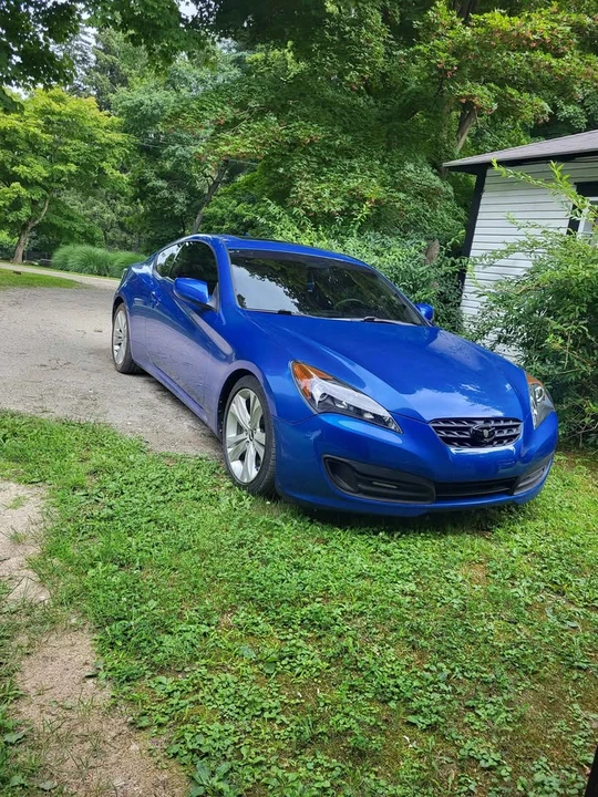 2010 Hyundai Genesis Coupe - Image 5 of 7