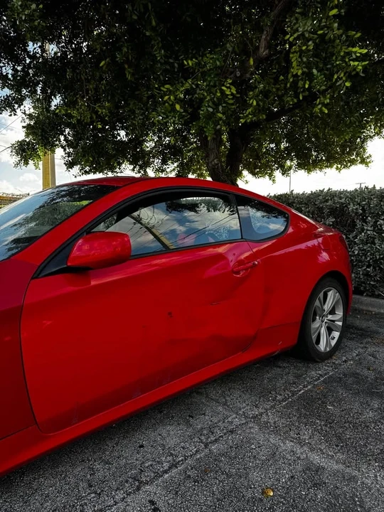 2010 Hyundai Genesis Coupe - Image 4 of 7