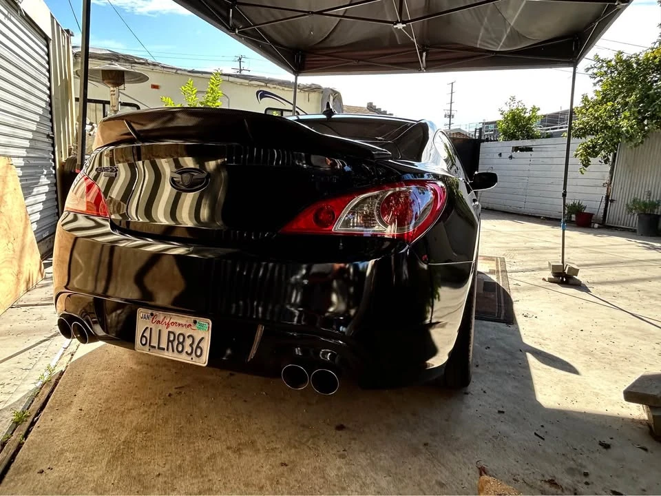 2010 Hyundai Genesis Coupe - Image 3 of 6