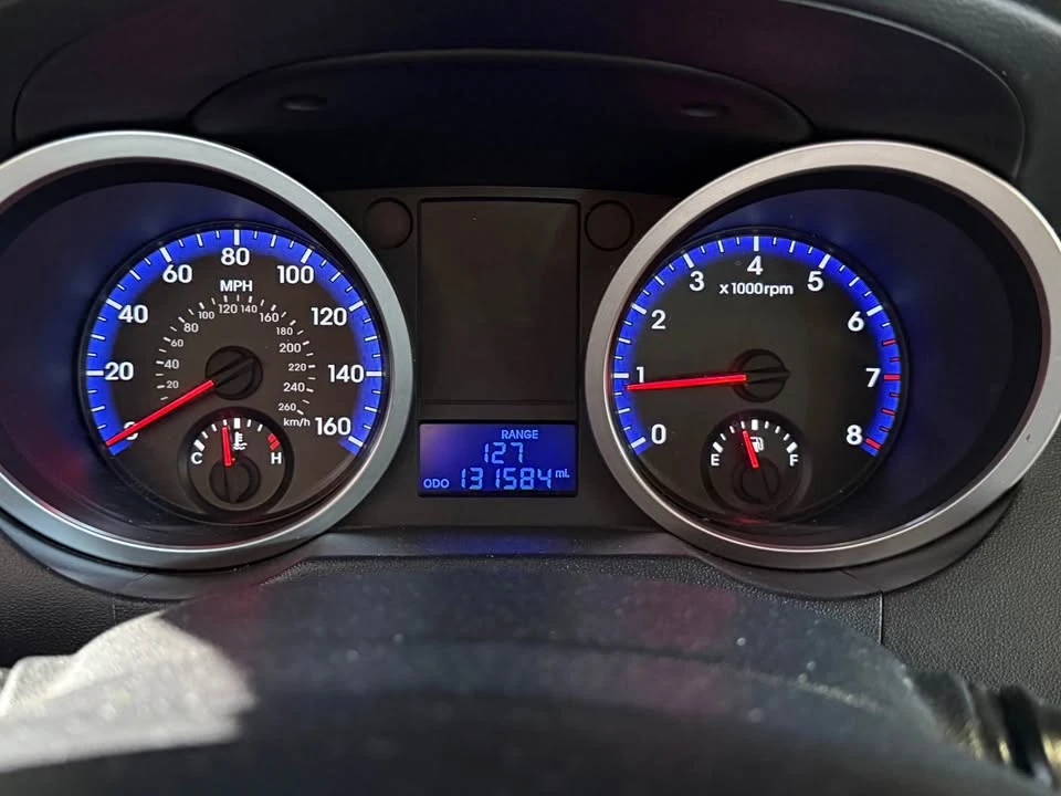 2010 Hyundai Genesis Coupe - Image 6 of 6