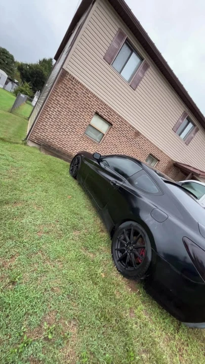 2010 Hyundai Genesis Coupe - Image 4 of 12
