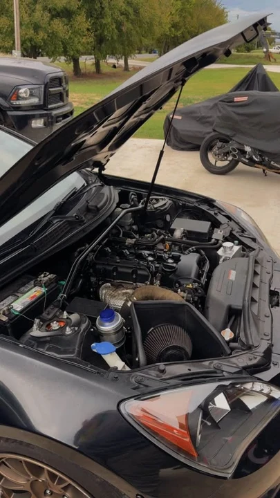 2010 Hyundai Genesis Coupe - Image 13 of 18