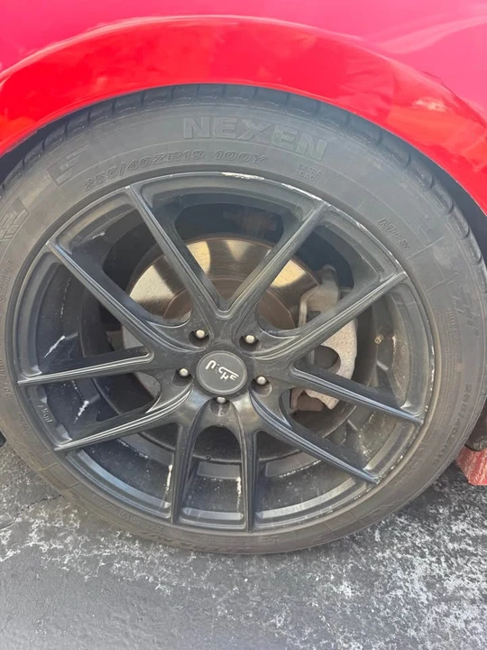 2010 Hyundai Genesis Coupe - Image 11 of 13