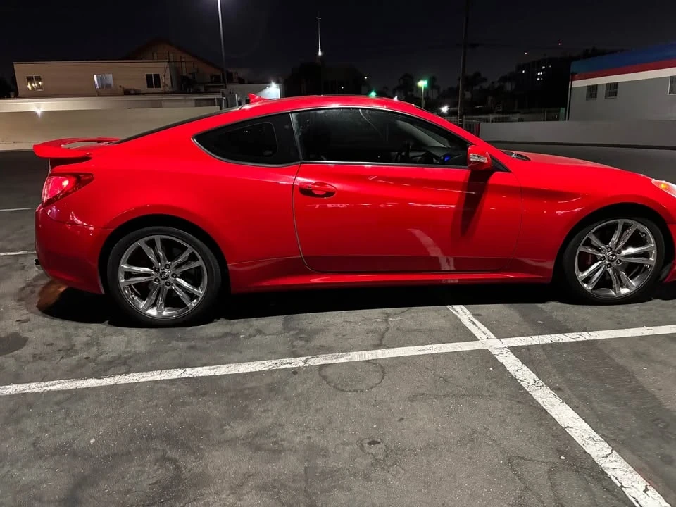 2010 Hyundai Genesis Coupe - Image 7 of 10