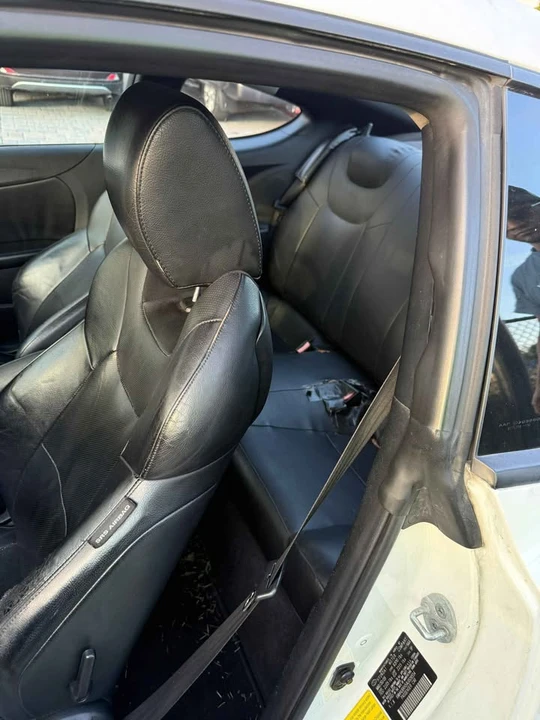2010 Hyundai Genesis Coupe - Image 2 of 9