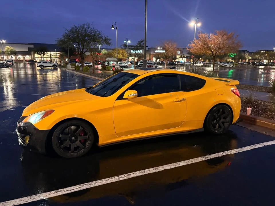 2010 Hyundai Genesis Coupe - Image 3 of 5