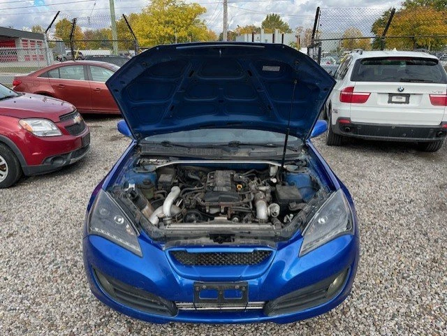 2010 Hyundai Genesis Coupe - Image 8 of 11