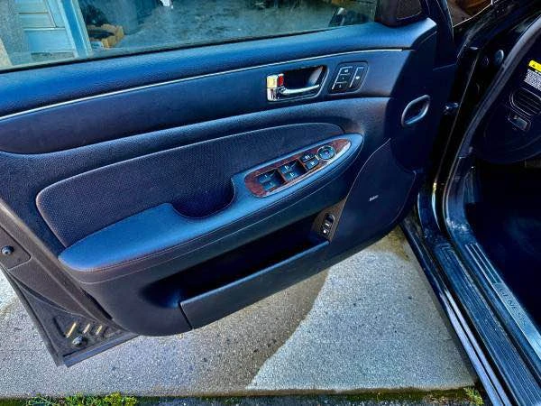 2010 Hyundai Genesis - Image 16 of 16
