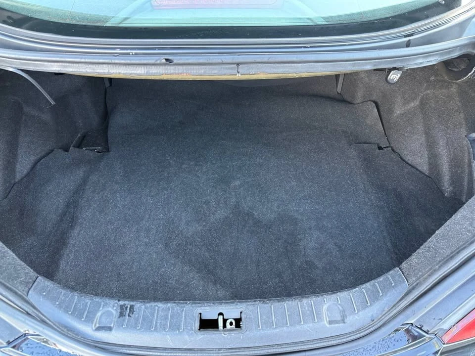 2010 Hyundai Genesis Coupe - Image 14 of 15