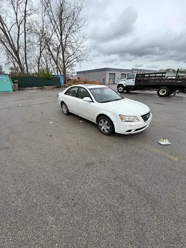 2010 Hyundai Sonata GL Sedan