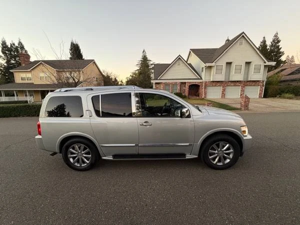 2010 Infiniti QX80 - Image 5 of 17