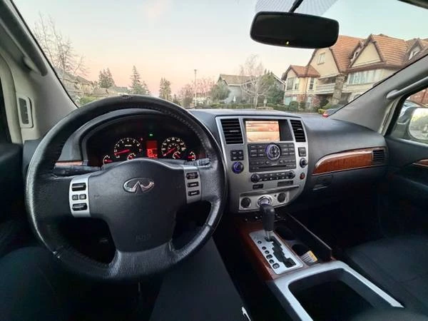 2010 Infiniti QX80 - Image 9 of 17