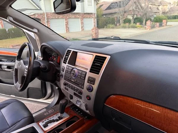 2010 Infiniti QX80 - Image 16 of 17