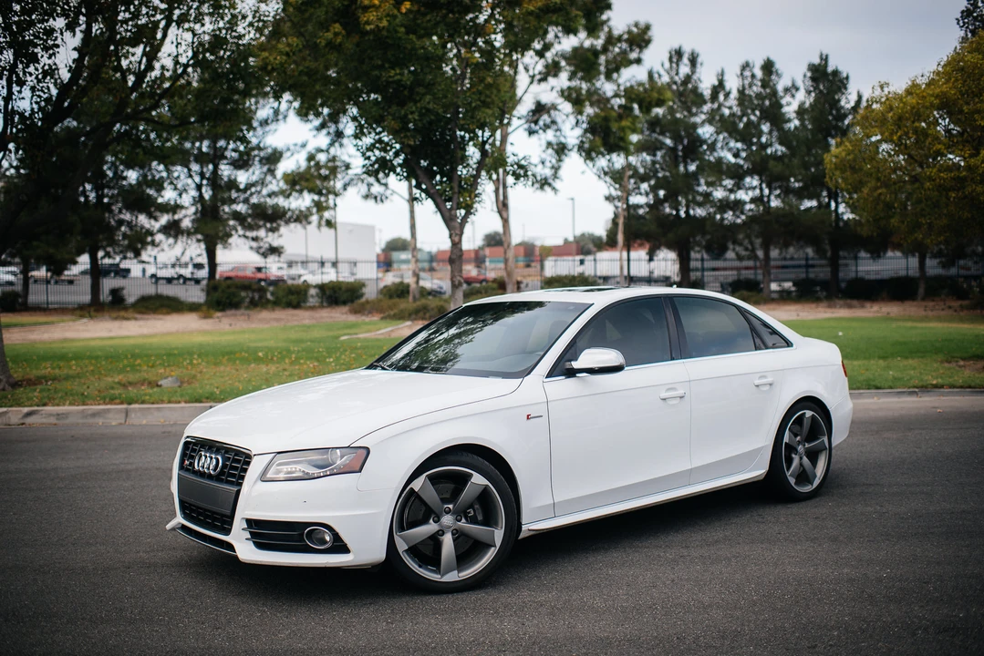 2010 Audi B8 S4 - Image 2 of 25