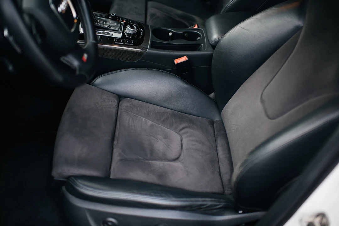 2010 Audi B8 S4 - Image 17 of 25