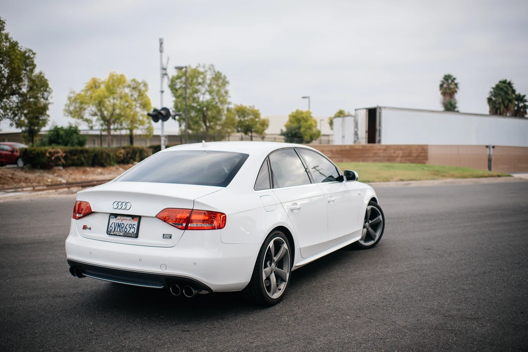 2010 Audi B8 S4 - Image 3 of 25