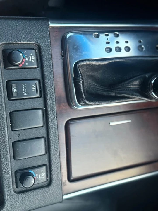 2010 Infiniti M 3rd Gen - Image 17 of 19