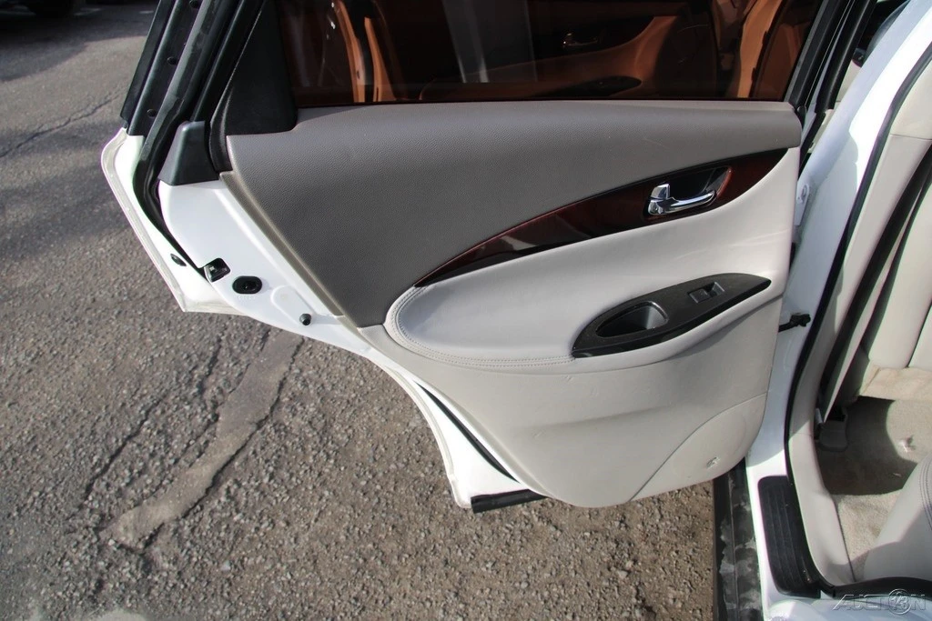 2010 Infiniti EX/QX50 1st Gen - Image 19 of 21