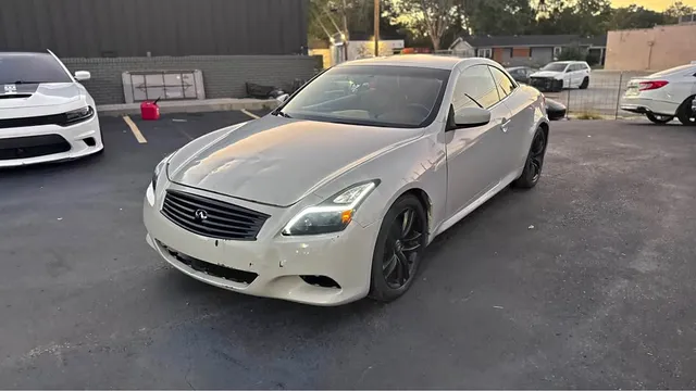2010 Infiniti G37 Convertible Base