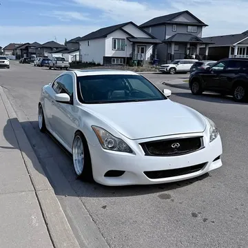 2010 Infiniti G37S