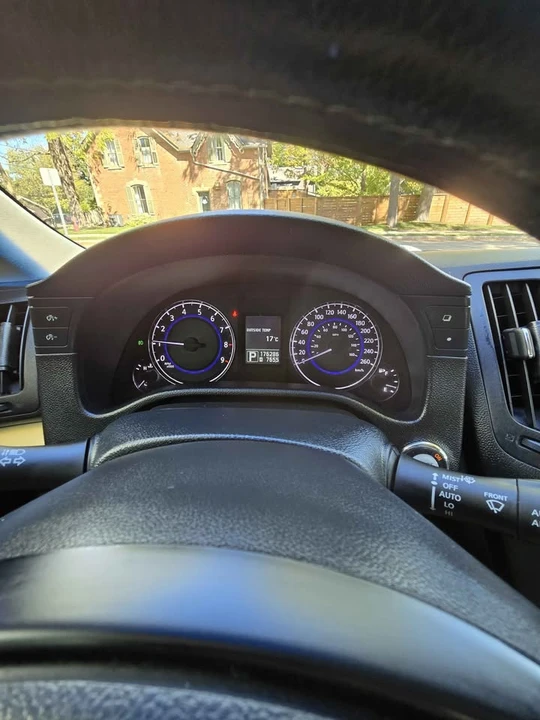 2010 Infiniti Q60 - Image 10 of 19