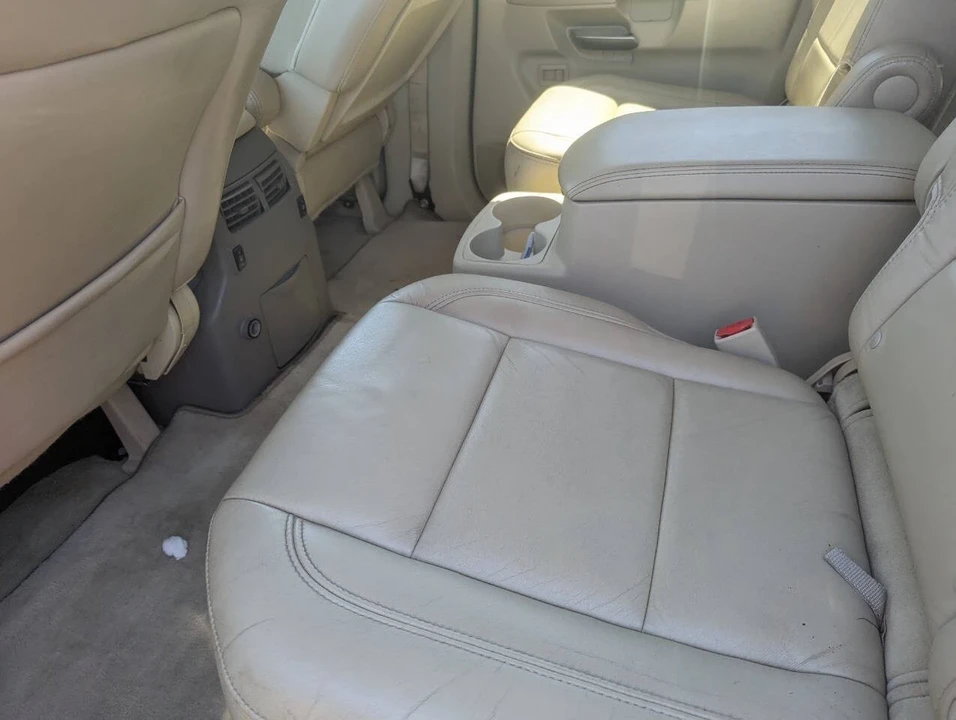 2010 Infiniti QX80 - Image 20 of 21
