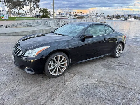 2010 Infiniti G37 S Convertible