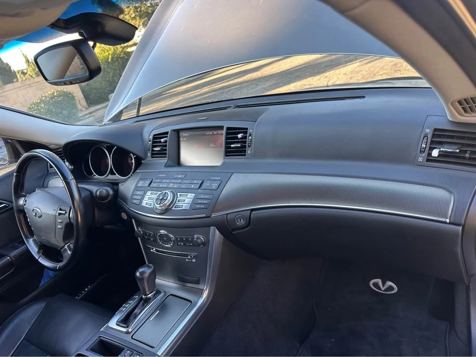 2010 Infiniti M 3rd Gen - Image 6 of 7
