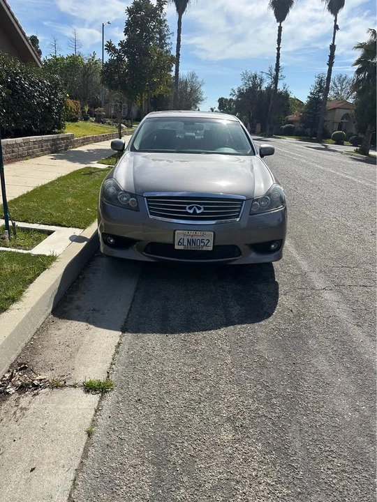 2010 Infiniti M 3rd Gen - Image 2 of 7