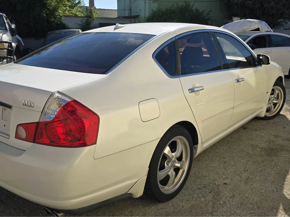 2010 Infiniti M 3rd Gen - Image 10 of 13