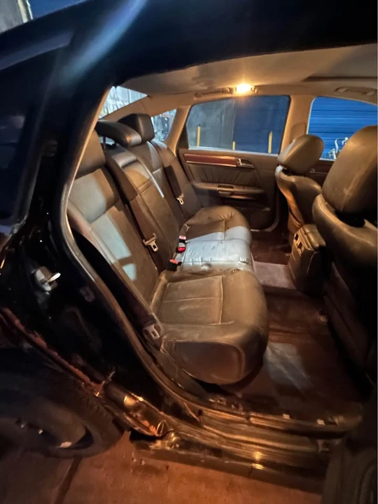 2010 Infiniti M 3rd Gen - Image 11 of 11
