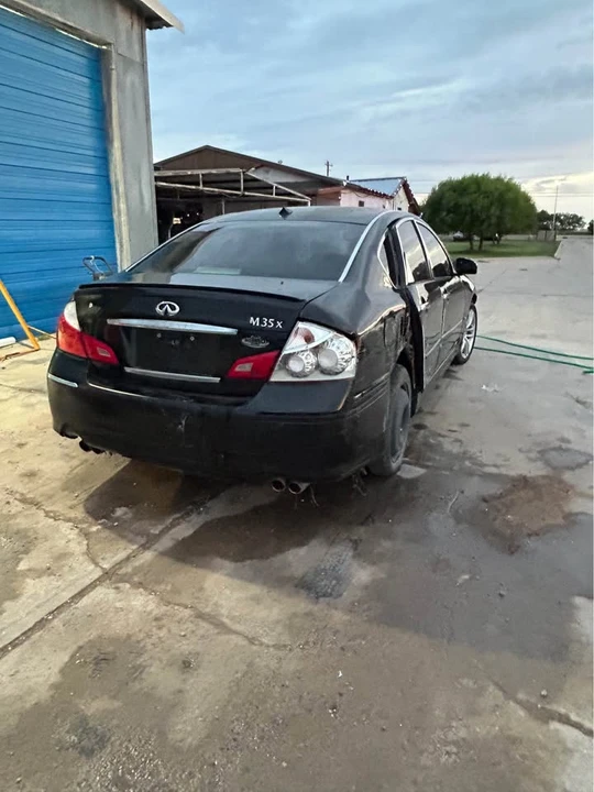 2010 Infiniti M 3rd Gen - Image 7 of 11