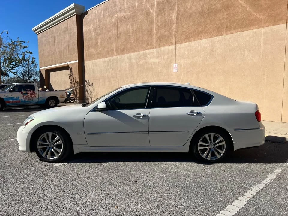 2010 Infiniti M 3rd Gen - Image 3 of 10