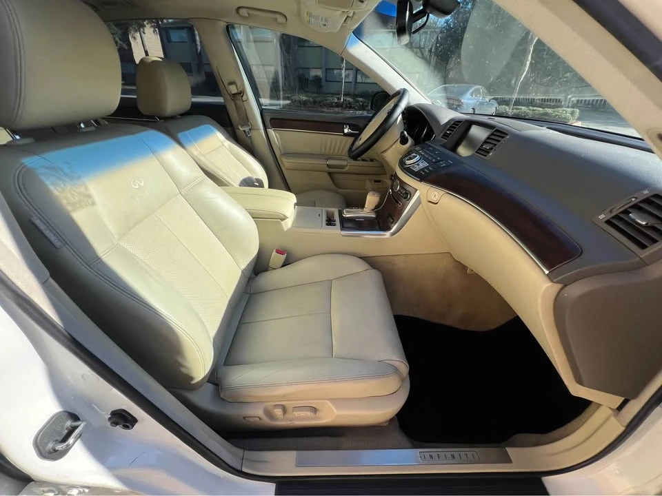 2010 Infiniti M 3rd Gen - Image 6 of 10