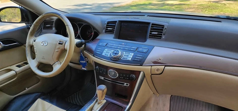 2010 Infiniti M 3rd Gen - Image 12 of 16