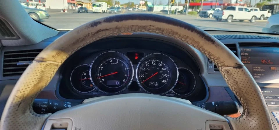 2010 Infiniti M 3rd Gen - Image 16 of 16