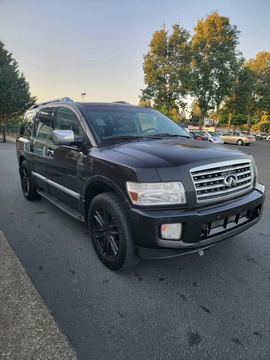 2010 Infiniti QX80 - Image 2 of 15