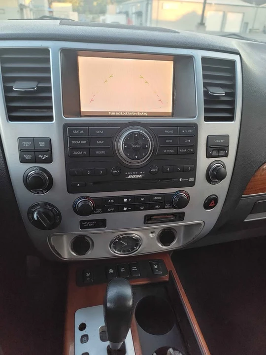 2010 Infiniti QX80 - Image 13 of 15