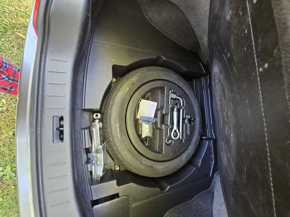 2010 Infiniti Q60 - Image 6 of 16