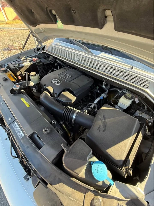 2010 Infiniti QX80 - Image 7 of 18